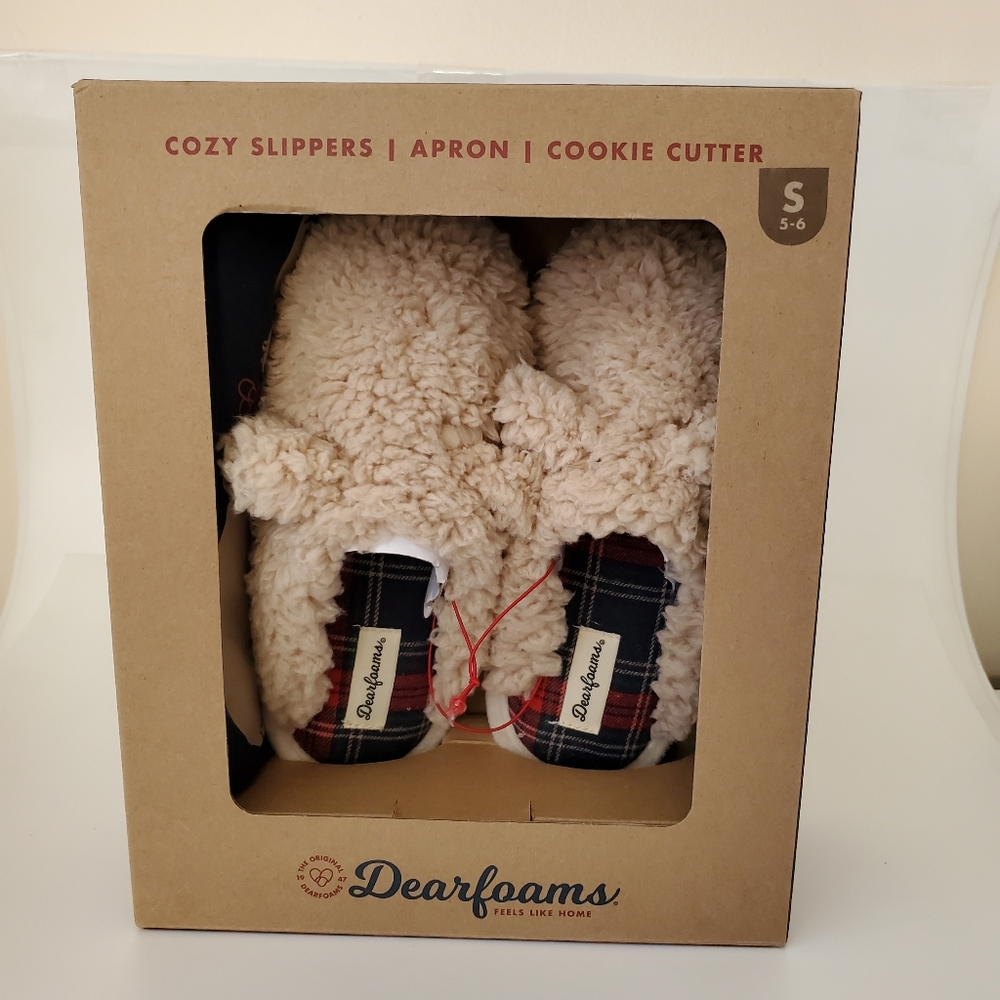 Dearfoams New Womens Cozy Slipper Memory Foam Gift Set With Apron Size S